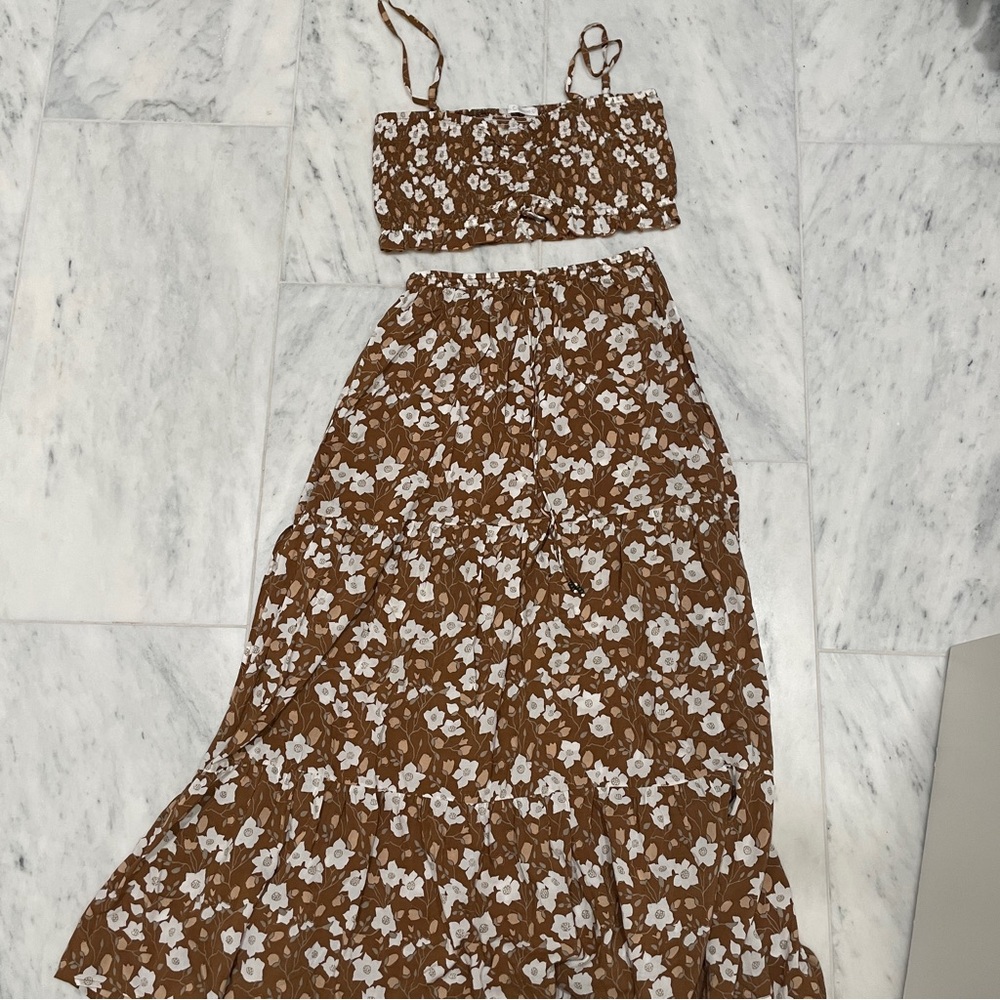 Brown and White Floral Maxi A-Line Skirt and Crop Top Set for Casual Resort Wear
